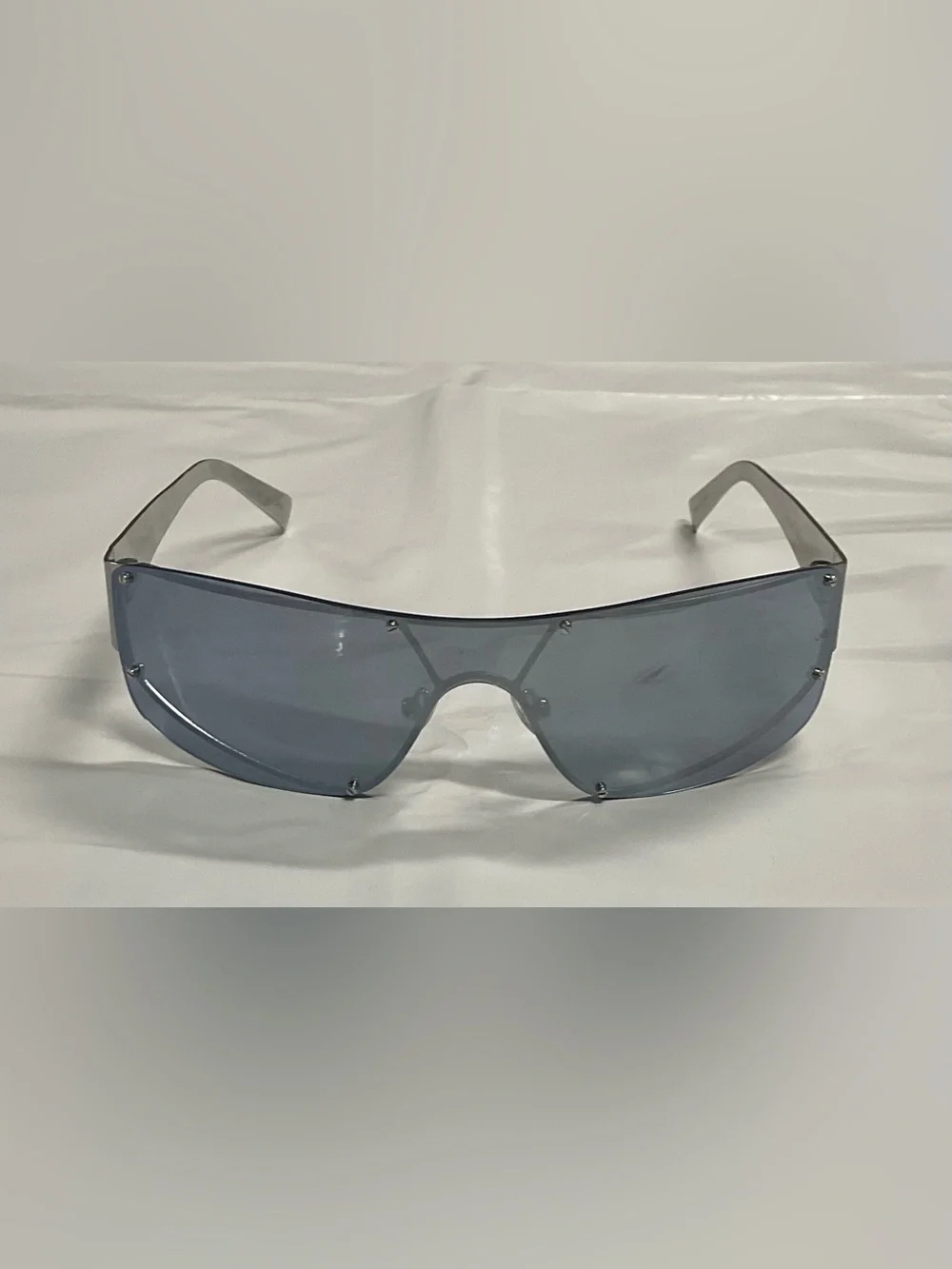 Jenny Bird Silver Frame Sunglasses with Blue Lens PR26-28